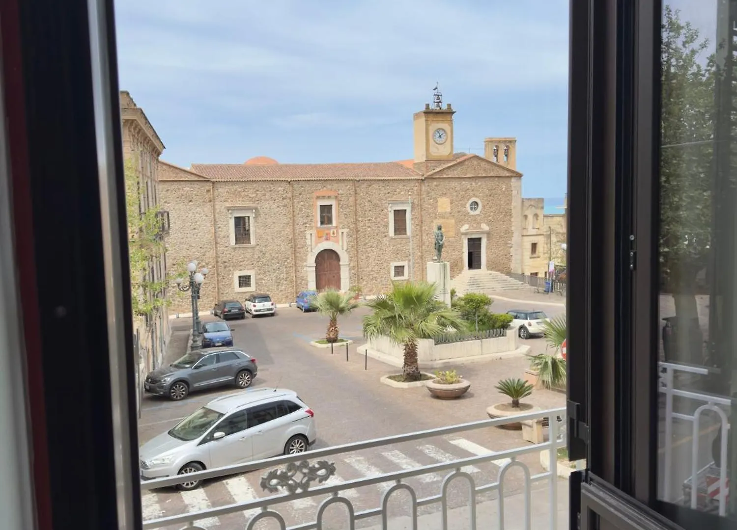 SantʼAgata di Militello Magri Comfort House