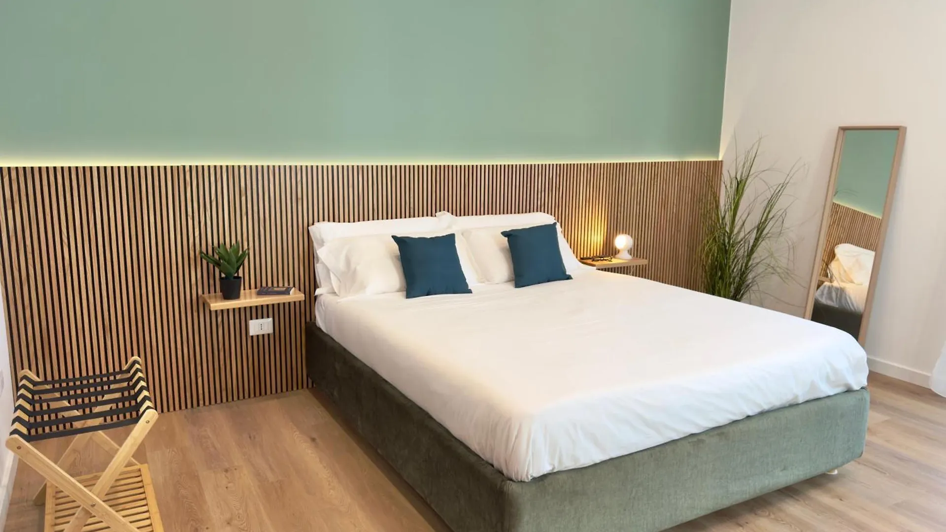 Magri Comfort House SantʼAgata di Militello 0*,
