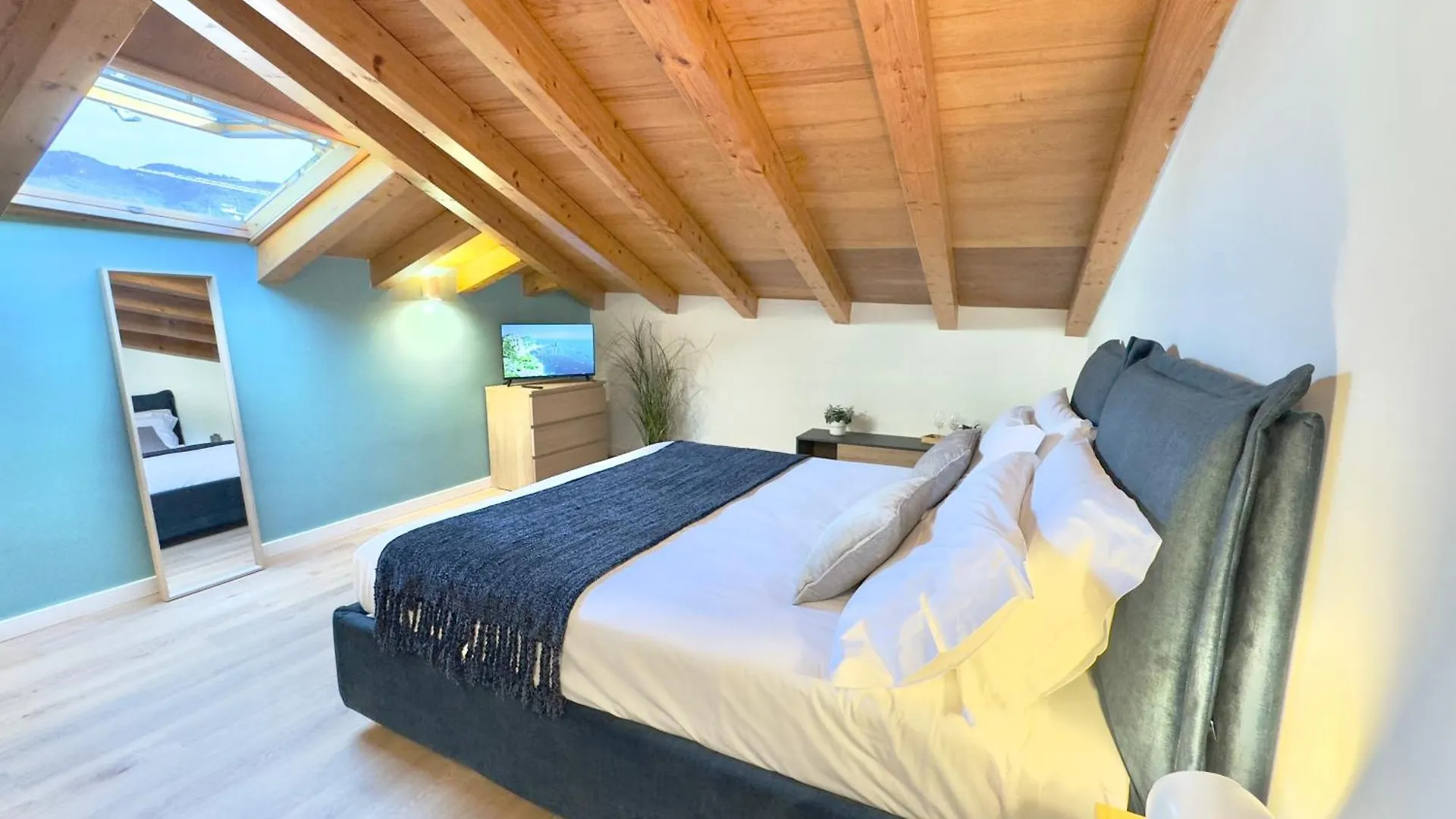 SantʼAgata di Militello Magri Comfort House איטליה