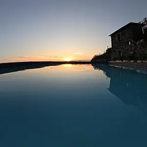 oltremare-guest-house-lavagna.hotelitalianriviera.com/